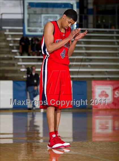 Thumbnail 1 in Kimball vs Lincoln (Avery WinterHeat Showcase) photogallery.