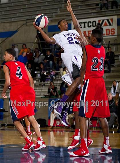 Thumbnail 2 in Kimball vs Lincoln (Avery WinterHeat Showcase) photogallery.