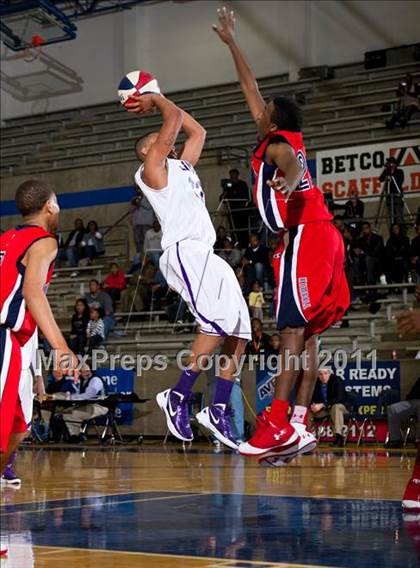 Thumbnail 3 in Kimball vs Lincoln (Avery WinterHeat Showcase) photogallery.