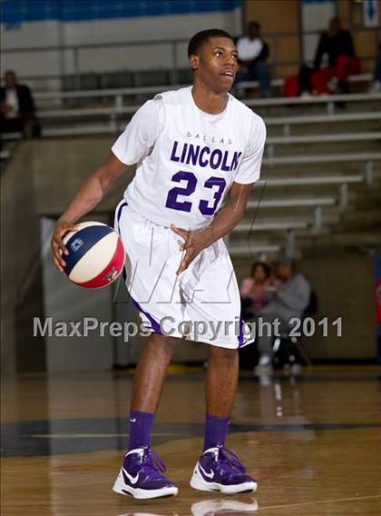 Thumbnail 1 in Kimball vs Lincoln (Avery WinterHeat Showcase) photogallery.