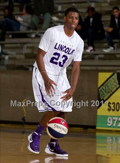Thumbnail 3 in Kimball vs Lincoln (Avery WinterHeat Showcase) photogallery.
