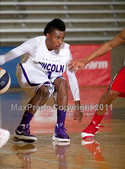 Thumbnail 3 in Kimball vs Lincoln (Avery WinterHeat Showcase) photogallery.