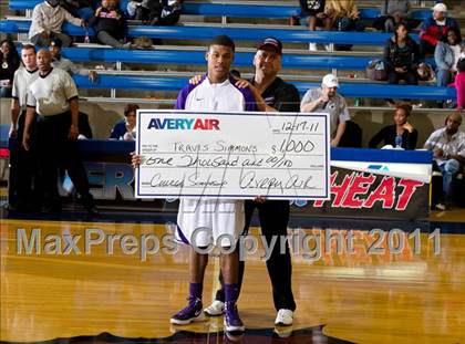 Thumbnail 2 in Kimball vs Lincoln (Avery WinterHeat Showcase) photogallery.