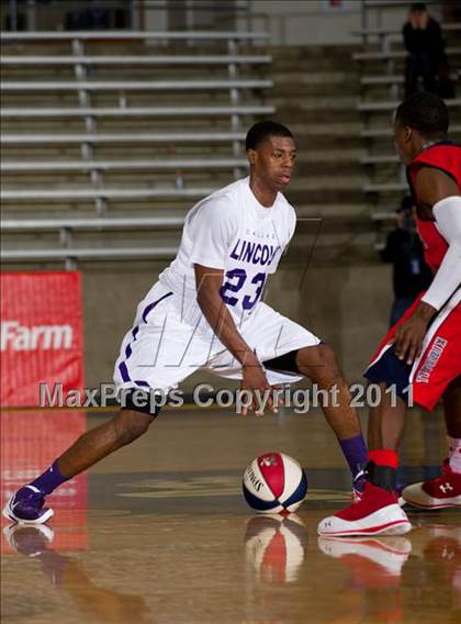 Thumbnail 3 in Kimball vs Lincoln (Avery WinterHeat Showcase) photogallery.