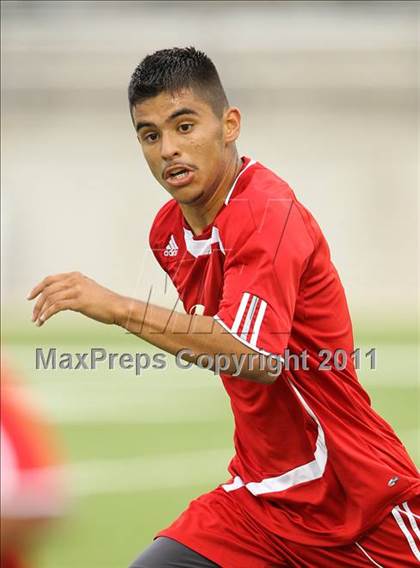 Thumbnail 2 in Del Valle vs Stony Point (5A Region 2 Bi-District Playoffs) photogallery.