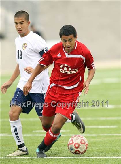 Thumbnail 3 in Del Valle vs Stony Point (5A Region 2 Bi-District Playoffs) photogallery.