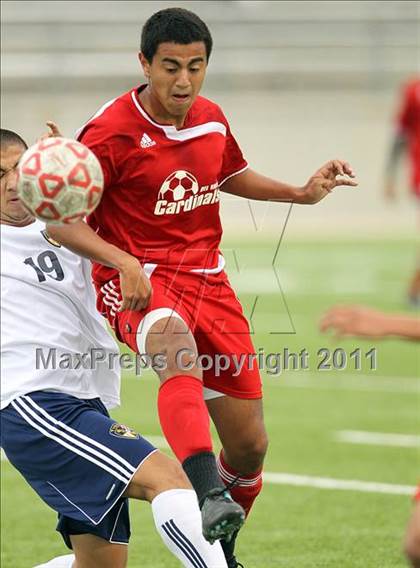Thumbnail 2 in Del Valle vs Stony Point (5A Region 2 Bi-District Playoffs) photogallery.
