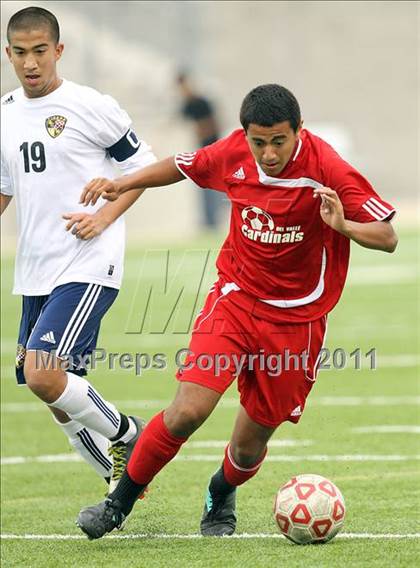 Thumbnail 1 in Del Valle vs Stony Point (5A Region 2 Bi-District Playoffs) photogallery.