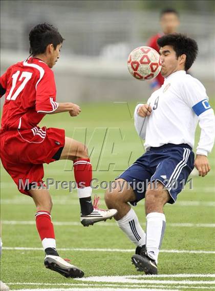 Thumbnail 1 in Del Valle vs Stony Point (5A Region 2 Bi-District Playoffs) photogallery.