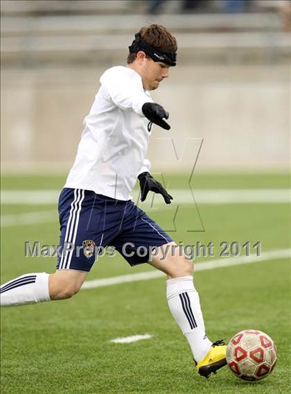 Thumbnail 1 in Del Valle vs Stony Point (5A Region 2 Bi-District Playoffs) photogallery.