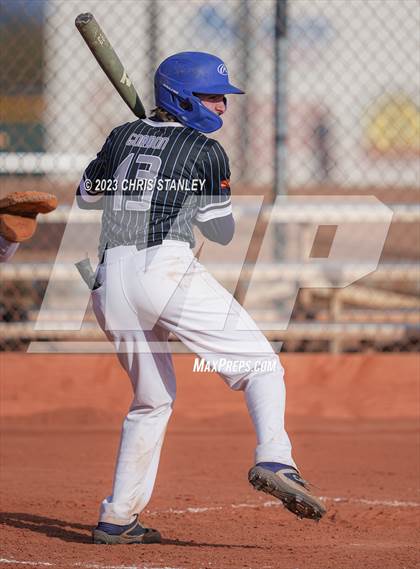 Thumbnail 1 in Kingman Academy @ NFL Yet Academy photogallery.