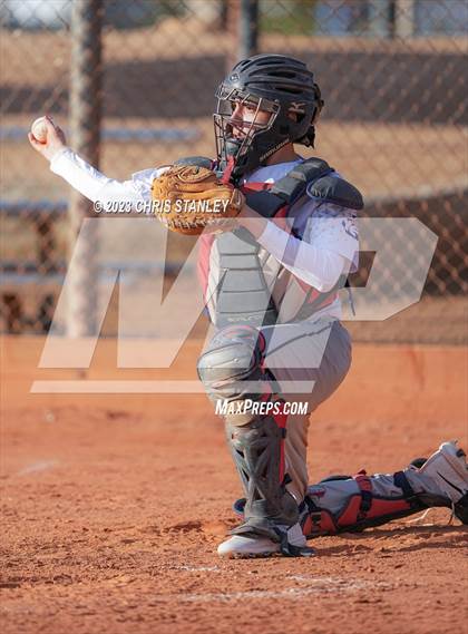 Thumbnail 1 in Kingman Academy @ NFL Yet Academy photogallery.
