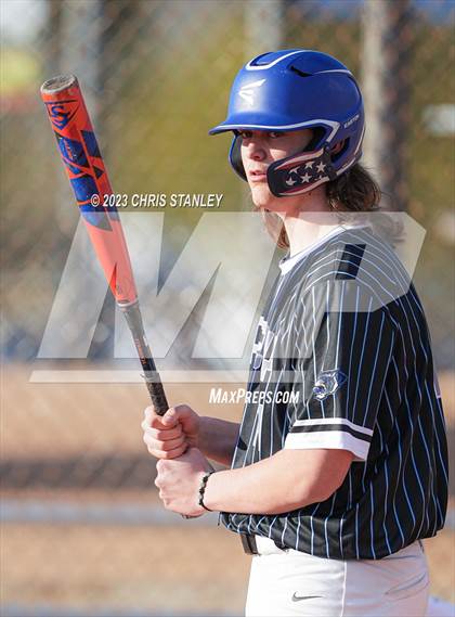 Thumbnail 1 in Kingman Academy @ NFL Yet Academy photogallery.