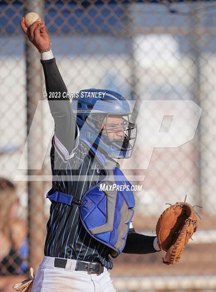 Thumbnail 2 in Kingman Academy @ NFL Yet Academy photogallery.