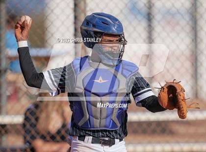 Thumbnail 1 in Kingman Academy @ NFL Yet Academy photogallery.