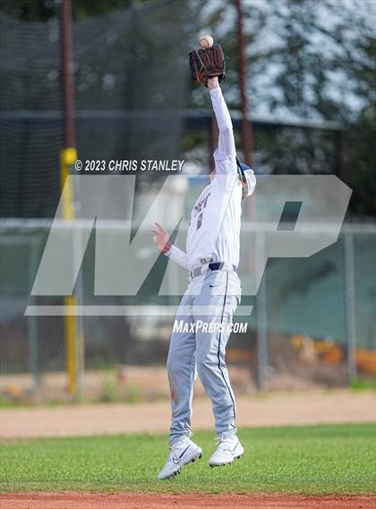 Thumbnail 3 in Kingman Academy @ NFL Yet Academy photogallery.