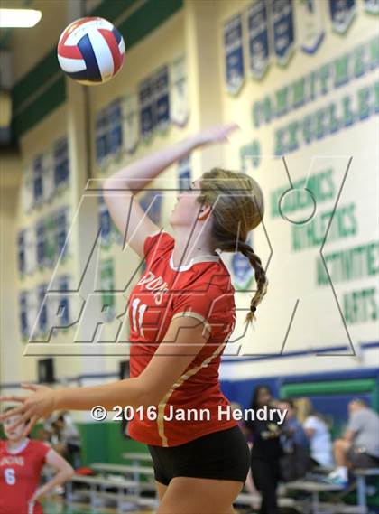 Thumbnail 3 in Cathedral Catholic vs. Harvard-Westlake (Durango Fall Classic) photogallery.