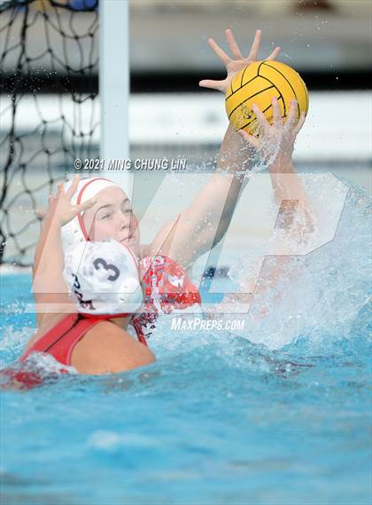 Thumbnail 3 in San Marcos @ Mater Dei (Bill Barnett Holiday Cup) photogallery.