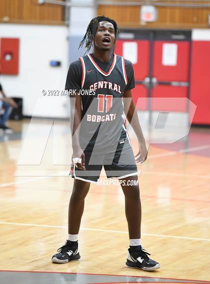 Thumbnail 3 in Browne vs. Central (Phoenix Union High Classic) photogallery.