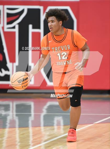 Thumbnail 1 in Browne vs. Central (Phoenix Union High Classic) photogallery.