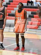 Photo from the gallery "Browne vs. Central (Phoenix Union High Classic)"
