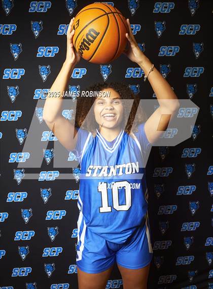 Thumbnail 2 in Stanton (Team and Individuals) photogallery.