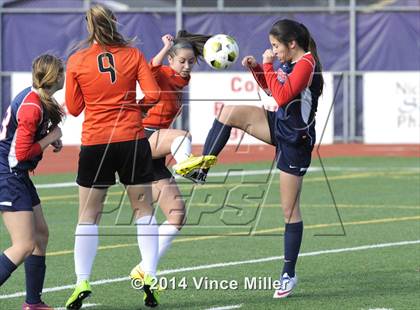 Thumbnail 2 in Kennedy Catholic vs Central Kitsap (WIAA WCD/SW District Playoff) photogallery.
