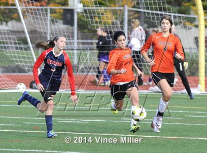 Thumbnail 2 in Kennedy Catholic vs Central Kitsap (WIAA WCD/SW District Playoff) photogallery.
