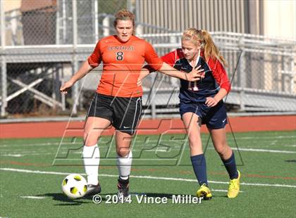 Thumbnail 2 in Kennedy Catholic vs Central Kitsap (WIAA WCD/SW District Playoff) photogallery.