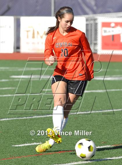 Thumbnail 1 in Kennedy Catholic vs Central Kitsap (WIAA WCD/SW District Playoff) photogallery.