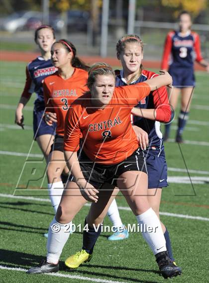 Thumbnail 3 in Kennedy Catholic vs Central Kitsap (WIAA WCD/SW District Playoff) photogallery.