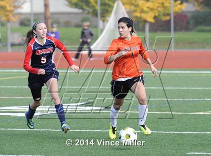 Thumbnail 1 in Kennedy Catholic vs Central Kitsap (WIAA WCD/SW District Playoff) photogallery.