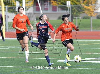 Thumbnail 2 in Kennedy Catholic vs Central Kitsap (WIAA WCD/SW District Playoff) photogallery.