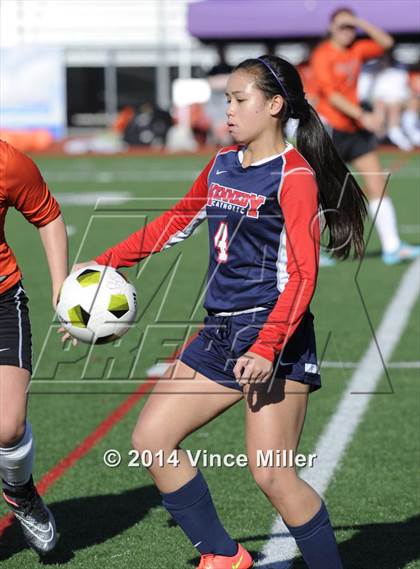 Thumbnail 2 in Kennedy Catholic vs Central Kitsap (WIAA WCD/SW District Playoff) photogallery.