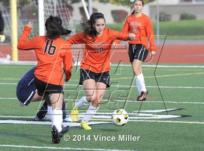 Thumbnail 2 in Kennedy Catholic vs Central Kitsap (WIAA WCD/SW District Playoff) photogallery.