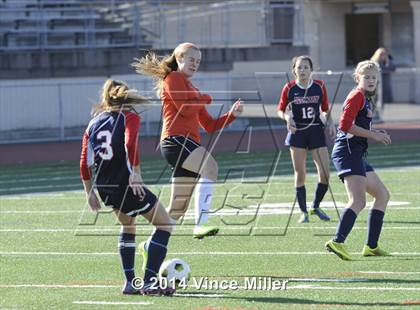 Thumbnail 2 in Kennedy Catholic vs Central Kitsap (WIAA WCD/SW District Playoff) photogallery.