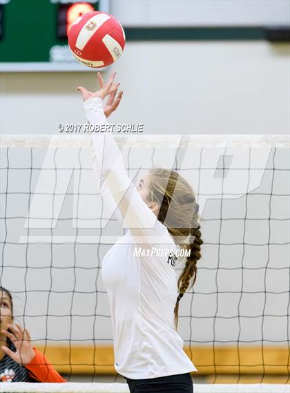 Thumbnail 3 in Roseville @ Ponderosa photogallery.