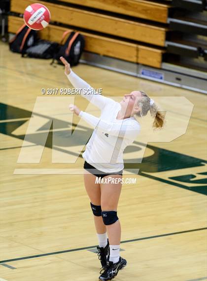 Thumbnail 3 in Roseville @ Ponderosa photogallery.