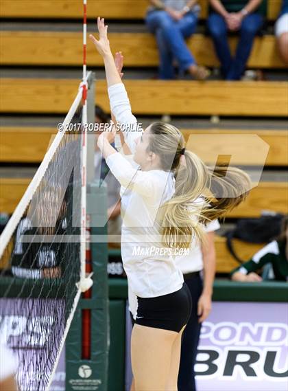 Thumbnail 3 in Roseville @ Ponderosa photogallery.