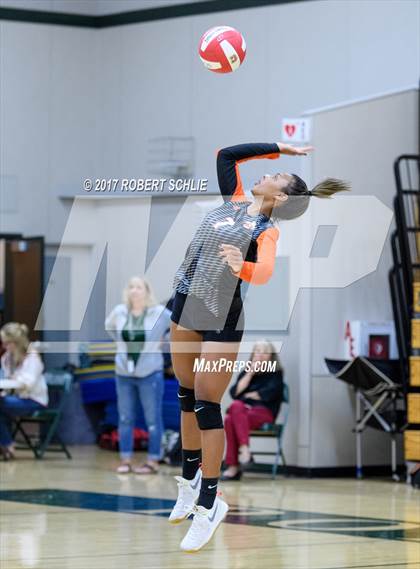 Thumbnail 1 in Roseville @ Ponderosa photogallery.