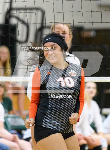 Thumbnail 2 in Roseville @ Ponderosa photogallery.