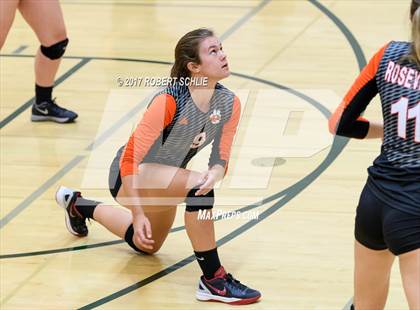 Thumbnail 2 in Roseville @ Ponderosa photogallery.