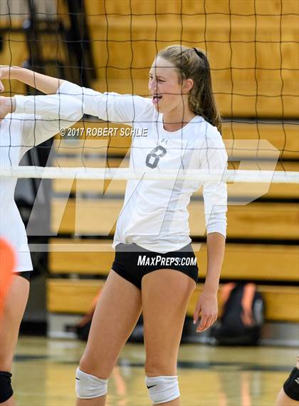 Thumbnail 1 in Roseville @ Ponderosa photogallery.