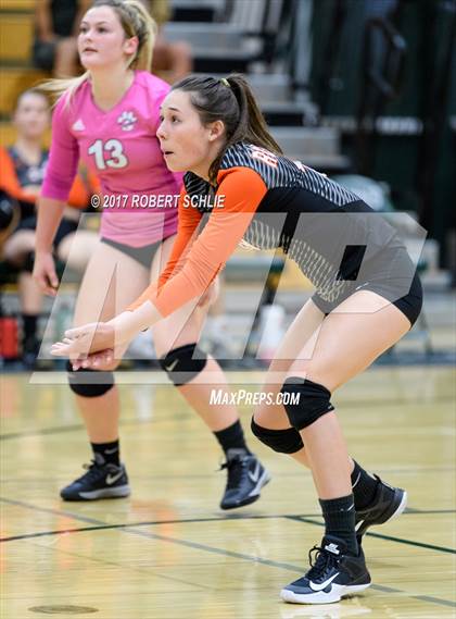 Thumbnail 2 in Roseville @ Ponderosa photogallery.