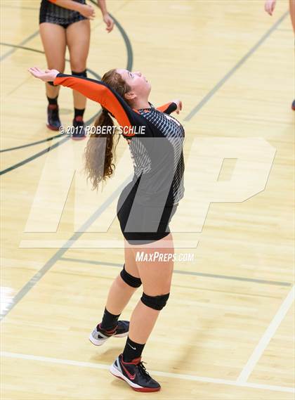 Thumbnail 3 in Roseville @ Ponderosa photogallery.