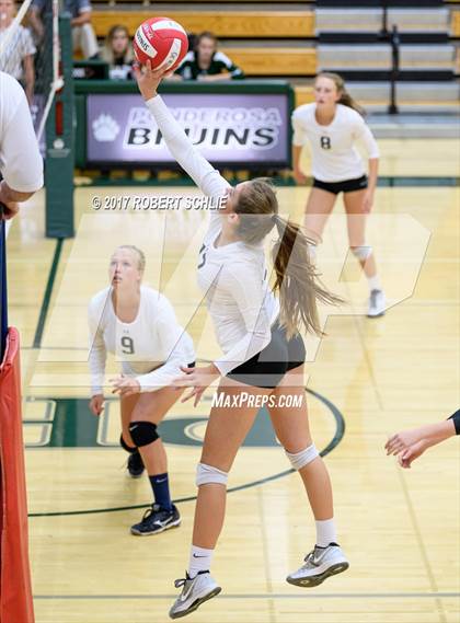 Thumbnail 2 in Roseville @ Ponderosa photogallery.