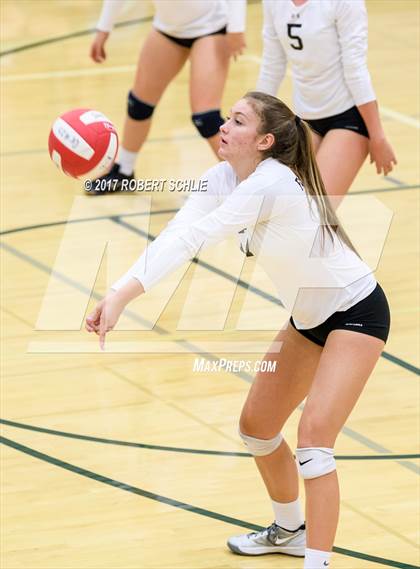 Thumbnail 1 in Roseville @ Ponderosa photogallery.