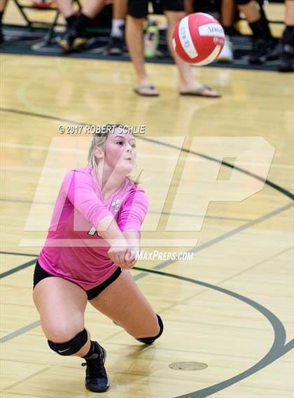 Thumbnail 1 in Roseville @ Ponderosa photogallery.