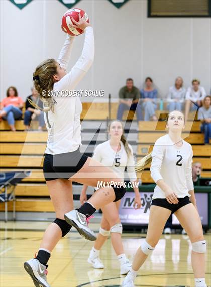 Thumbnail 1 in Roseville @ Ponderosa photogallery.