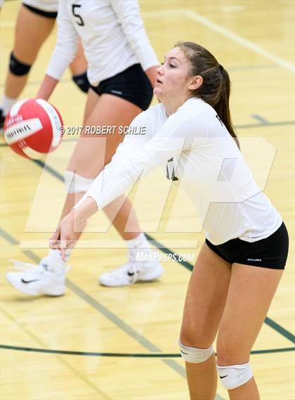 Thumbnail 2 in Roseville @ Ponderosa photogallery.